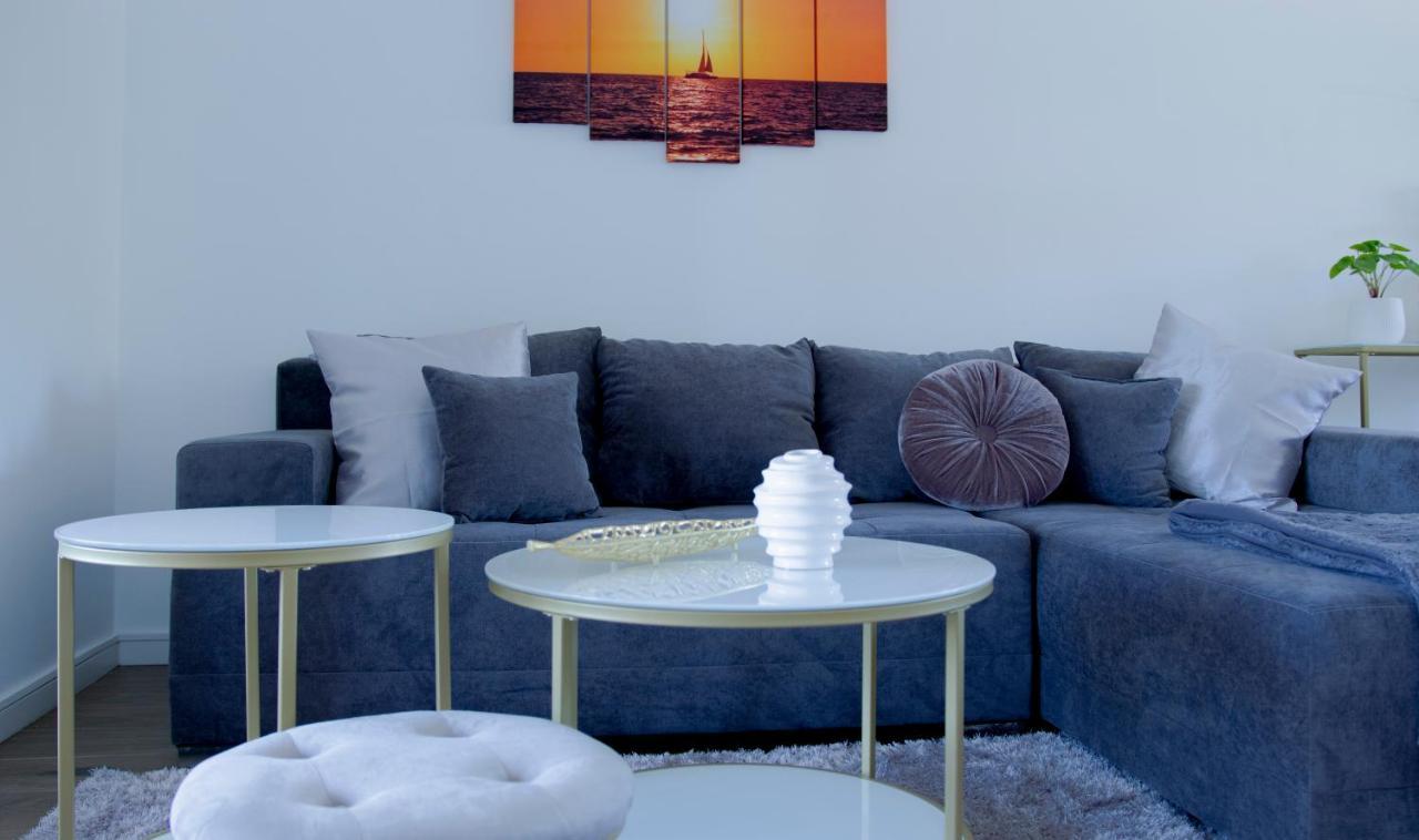 Apartments King And Queen Povile Esterno foto
