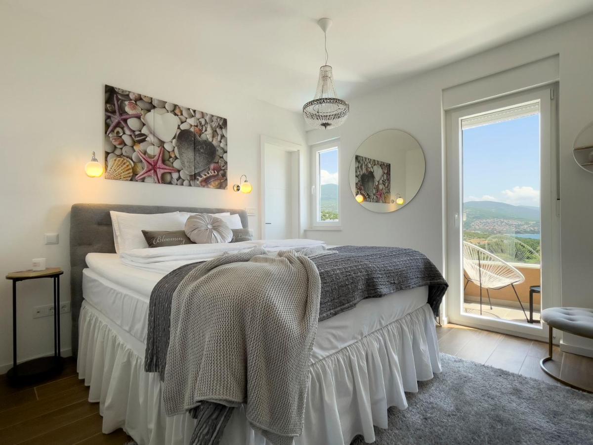 Apartments King And Queen Povile Esterno foto