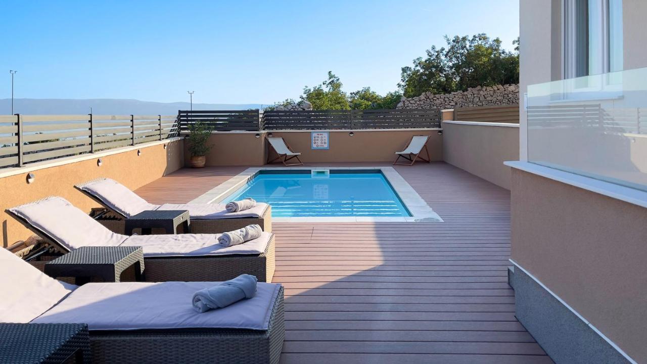 Apartments King And Queen Povile Esterno foto